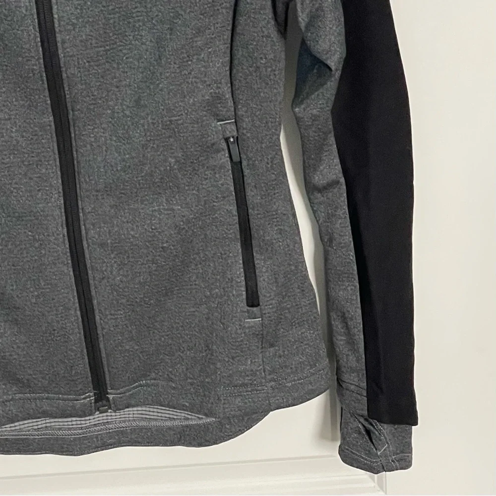 New! adidas Women's Full Zip Go-to Adapt Jacket Size XS 54037